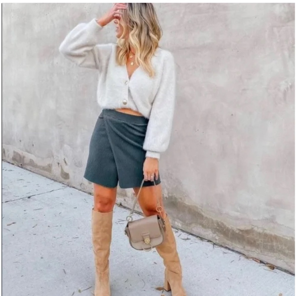 Free People Mod Wrap Mini‎ Skirt in Thyme H18
